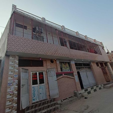 Hotel O Jyotish House Ayodhya Extérieur photo