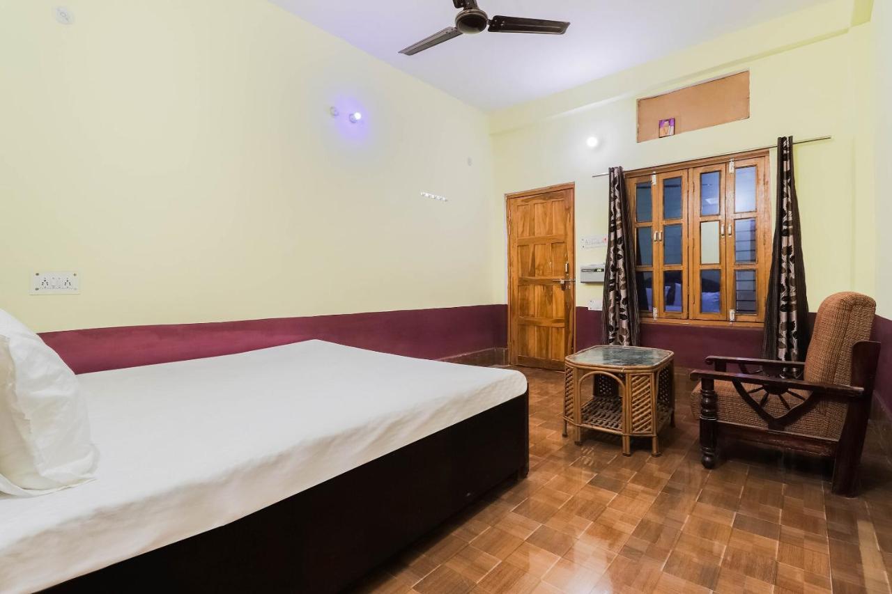 Hotel O Jyotish House Ayodhya Extérieur photo
