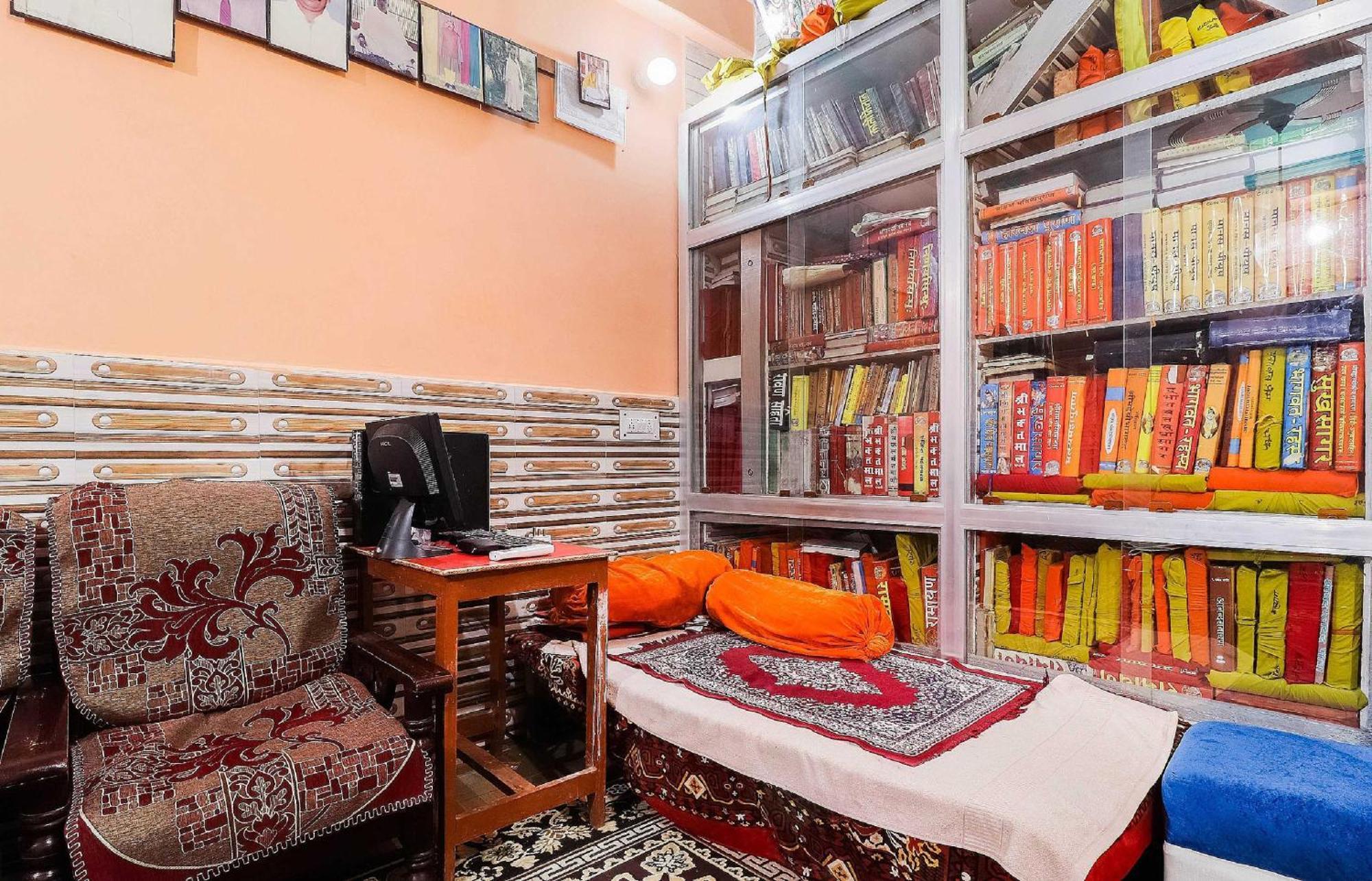 Hotel O Jyotish House Ayodhya Extérieur photo