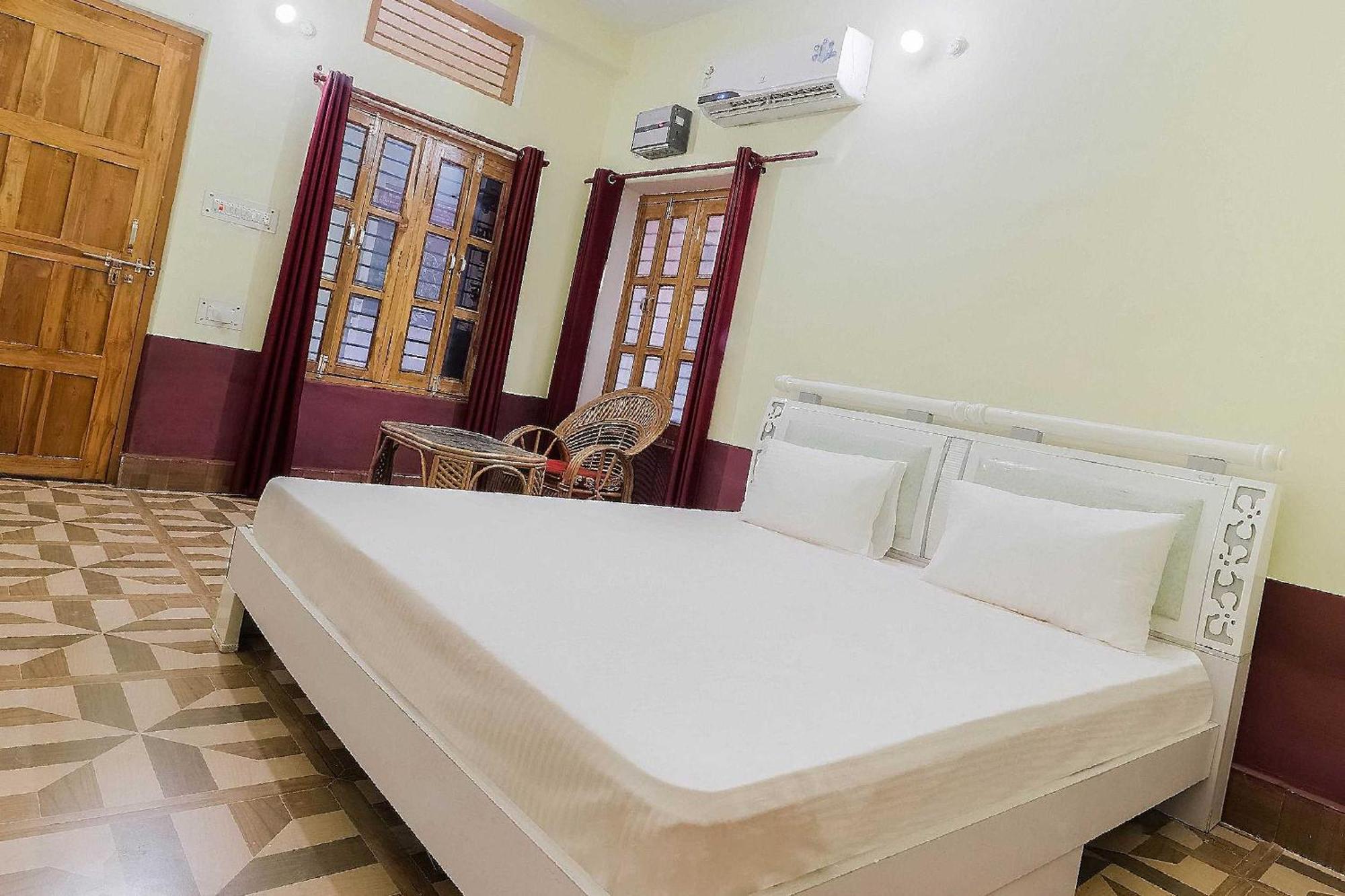 Hotel O Jyotish House Ayodhya Extérieur photo