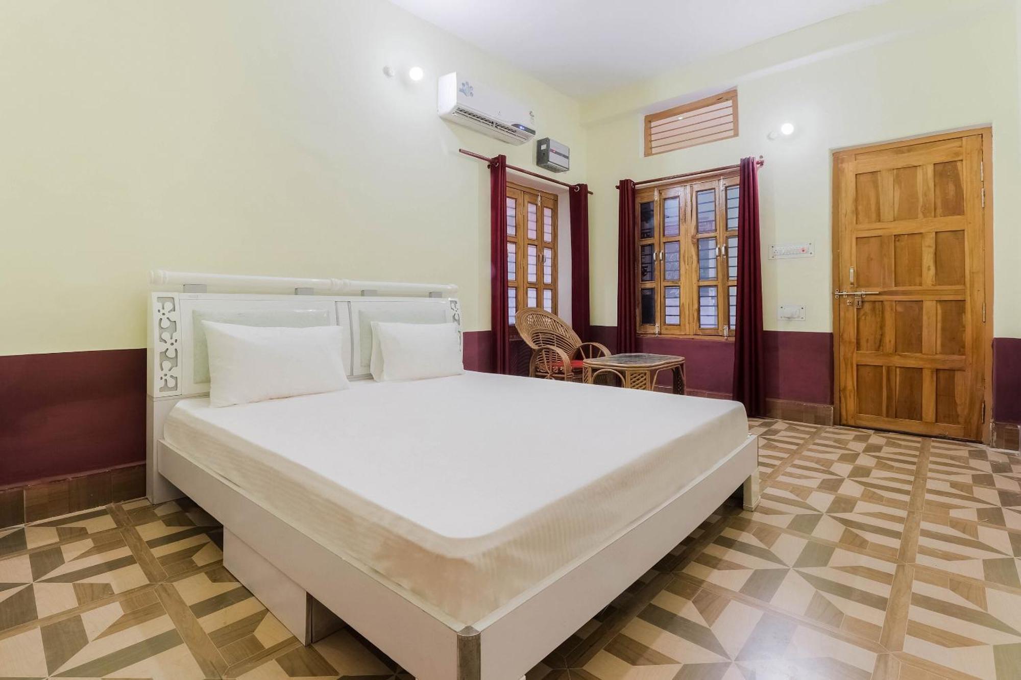 Hotel O Jyotish House Ayodhya Extérieur photo