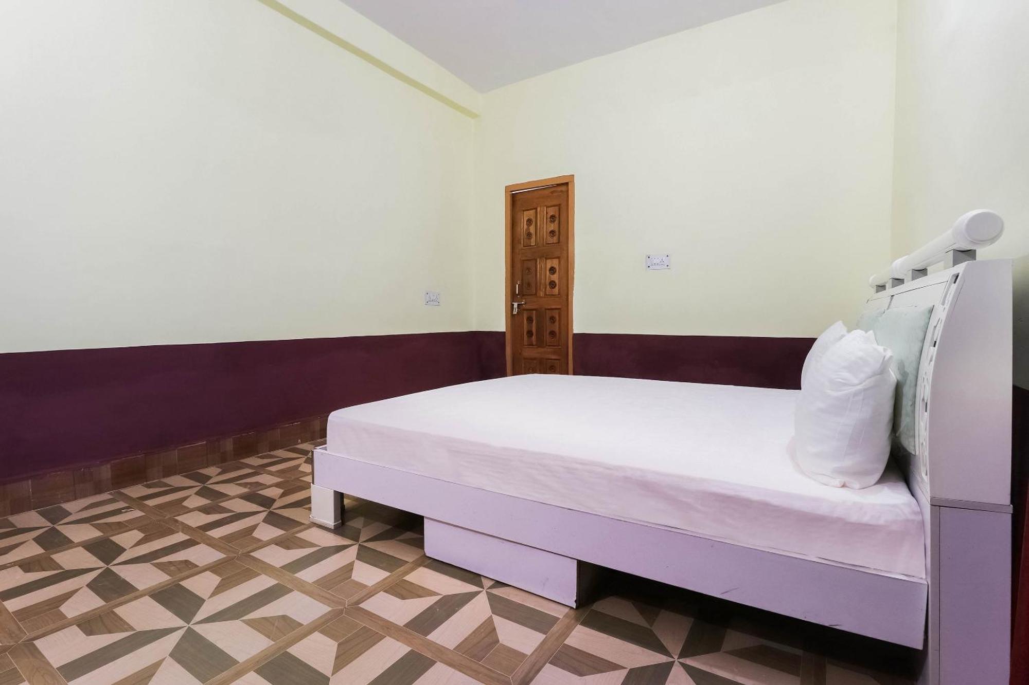 Hotel O Jyotish House Ayodhya Extérieur photo