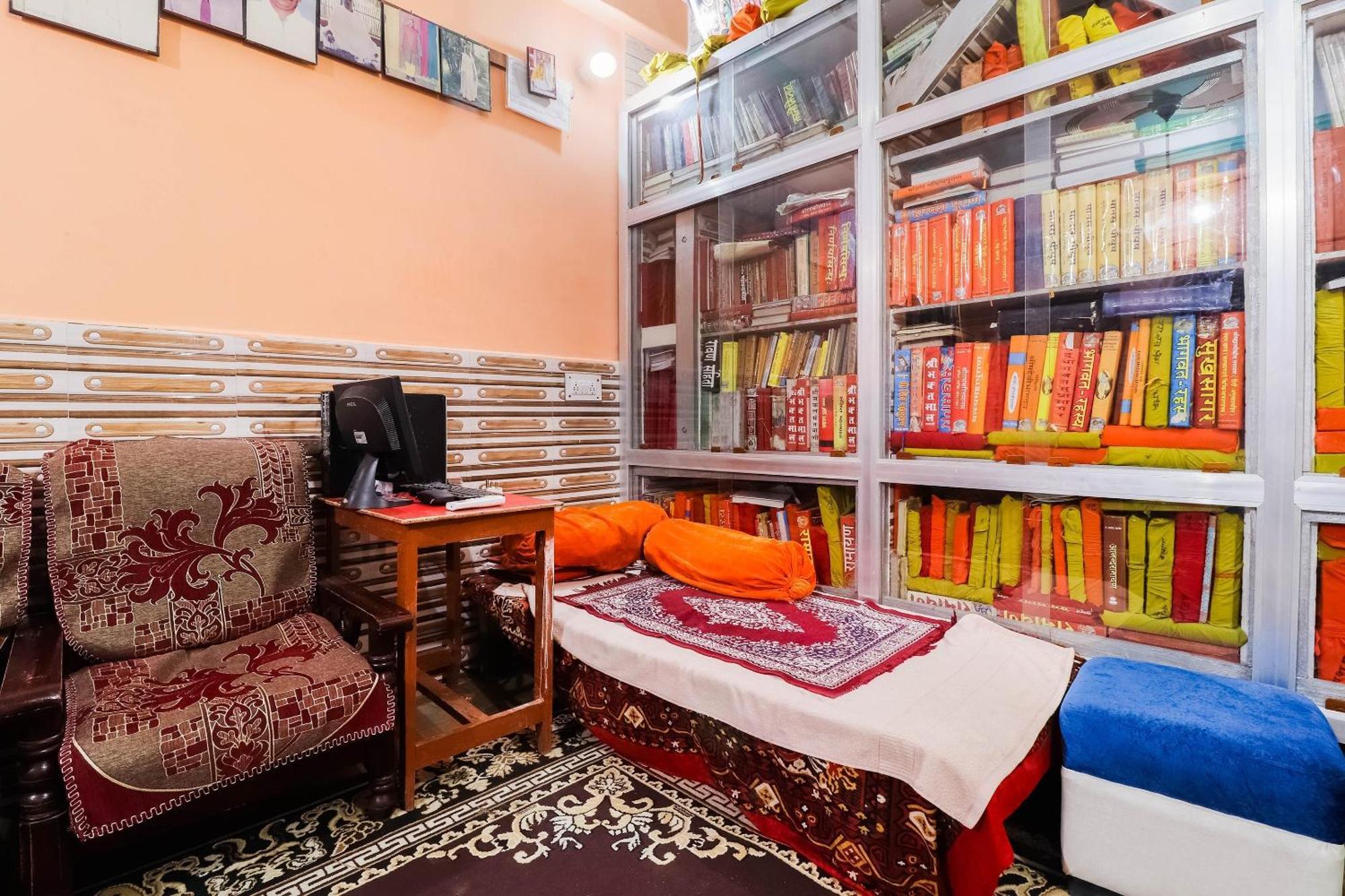 Hotel O Jyotish House Ayodhya Extérieur photo